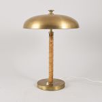 1687 3433 Bordslampfot